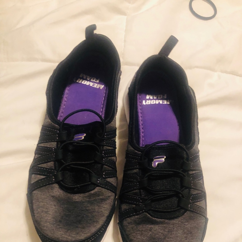 Fila memory foam shoes